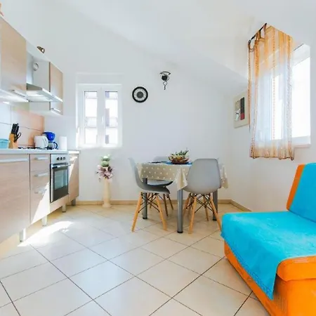 Apartamento Gorgeous In With Wifi *