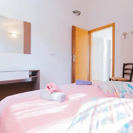 Apartamento Gorgeous In With Wifi *