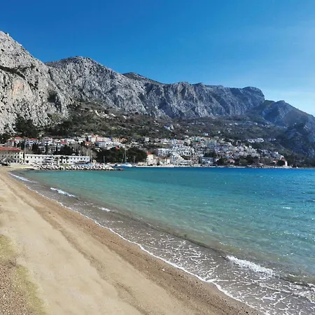 Apartamento Gorgeous In With Wifi Omiš